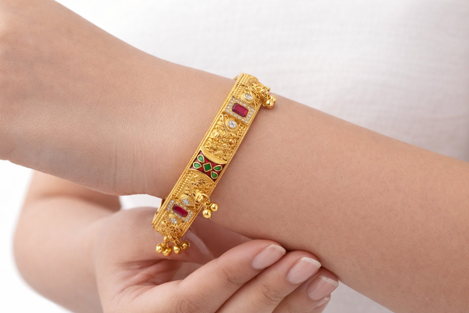 Royal Kundan Temple Gold Bangles with ghungroo (set of 2)
