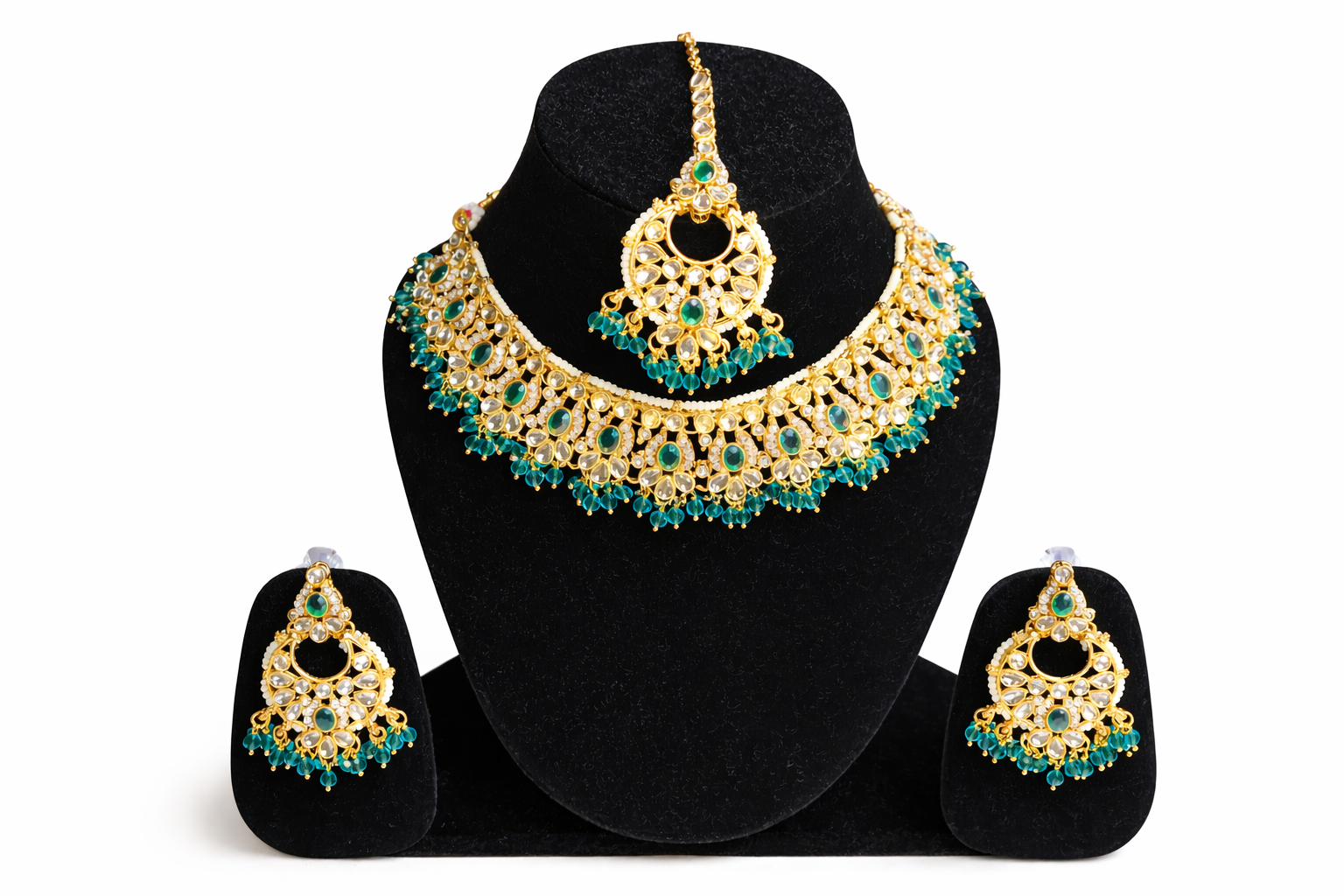Royal Emerald Kundan Polki Jewellery Set